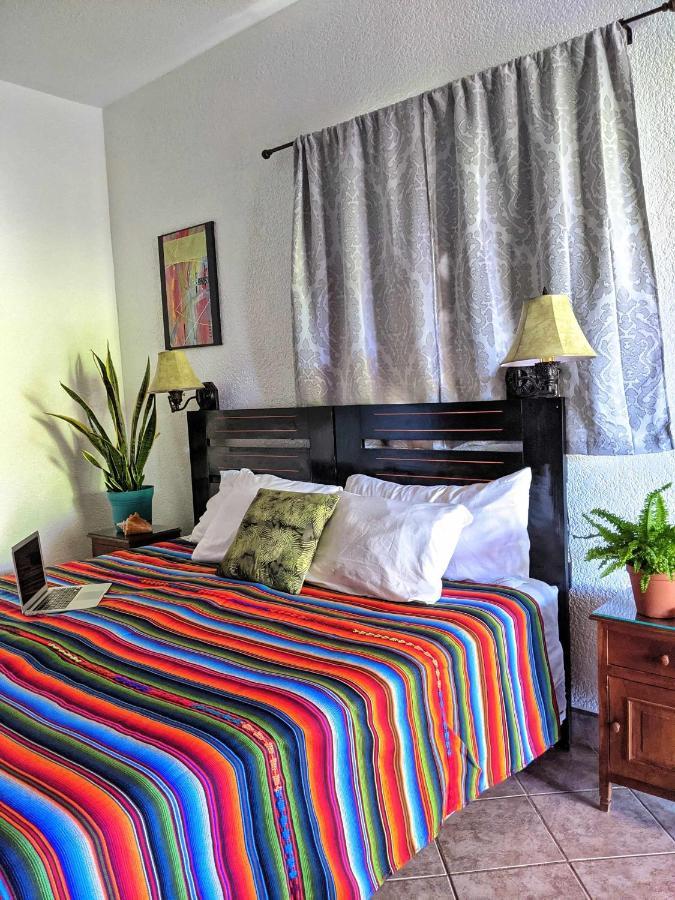 Seaside Inn Roatan West Bay Zewnętrze zdjęcie