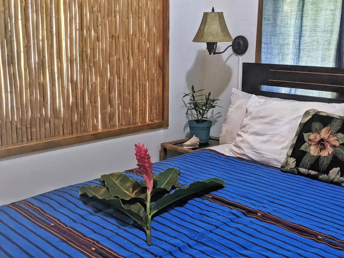 Seaside Inn Roatan West Bay Zewnętrze zdjęcie