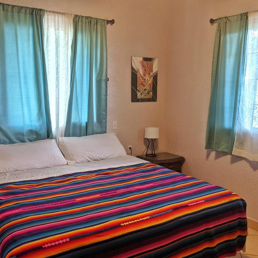 Seaside Inn Roatan West Bay Zewnętrze zdjęcie