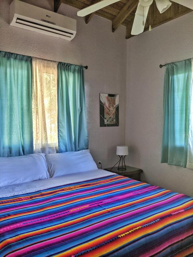 Seaside Inn Roatan West Bay Zewnętrze zdjęcie